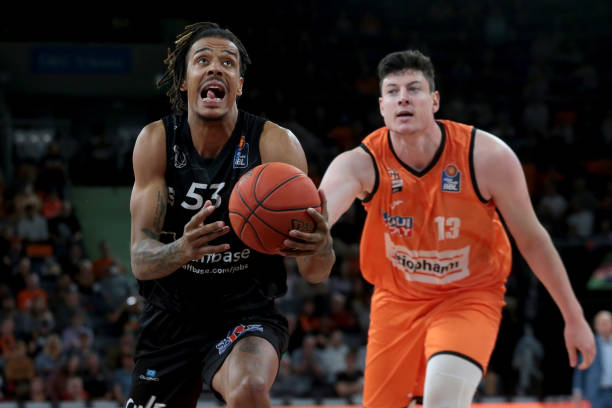 雄世俱杯 雄世俱杯